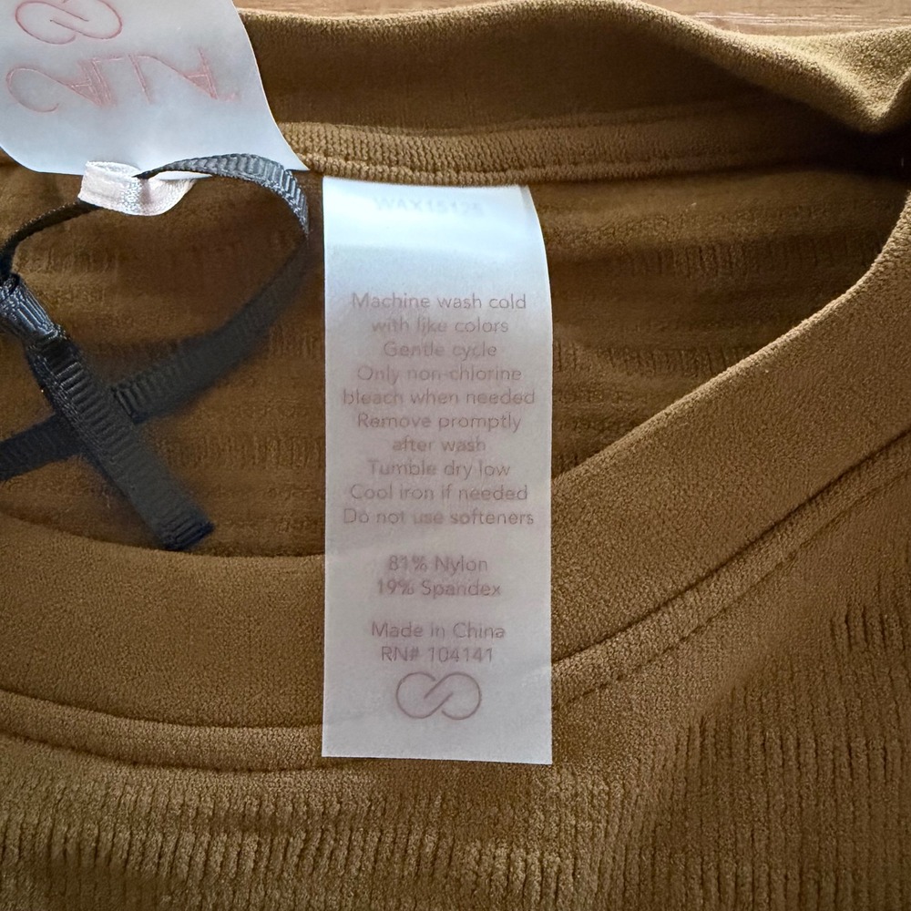 Calia Focus Seamless‎ Crop Tee Dark Khaki Olive Green Womens Medium NWT - Picture 5 of 8